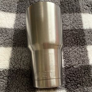 Yeti cup